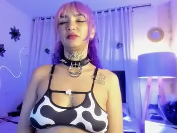 Chaturbate Live Sex Cam of shurtty_legraan