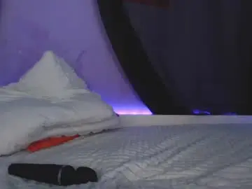 Chaturbate Live Sex Cam of superbdolls