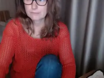 Chaturbate Live Sex Cam of lauraoven1