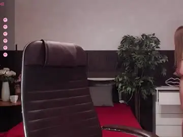 Chaturbate Best live sex cam show of sexy_red_foxx