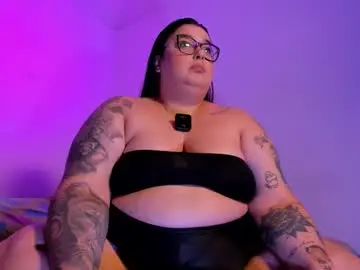 Chaturbate Live Sex Cam of apriilpeach_