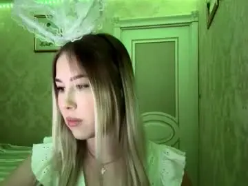 Chaturbate Live Sex of yolondaillovsky