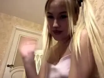 Chaturbate Adult Video Chat of yolondaillovsky