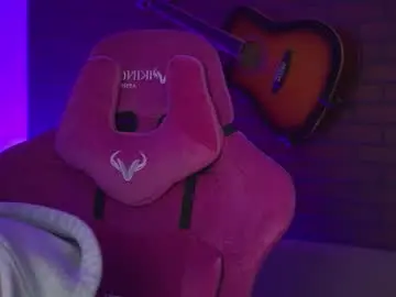 Chaturbate Best live sex cam show of agatawillis