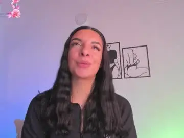 Chaturbate Adult Webcams of aylinnzambrano_