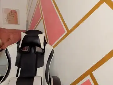 Chaturbate Live Sex of gia_cutee