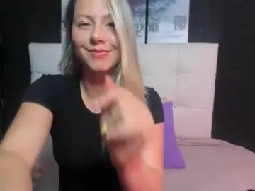 Chaturbate Free Live Porn of carrie_hall