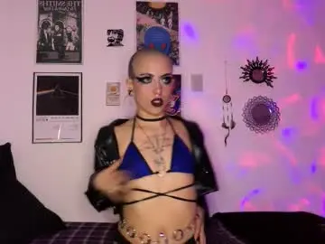 Chaturbate Free Live Porn of plutonbluemoon_999