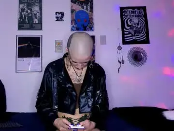 Chaturbate Free Live Porn of plutonbluemoon_999