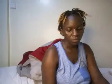 Chaturbate Live Sex Cam of candycurly_