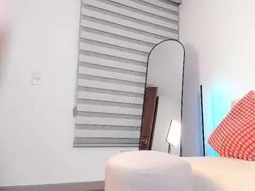 Chaturbate Live Sex of saraaah_fox