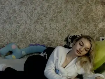 Chaturbate Adult Video Chat of ellamilla