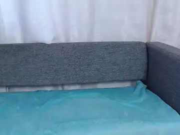 Chaturbate Live Sex Cam of love_bella_