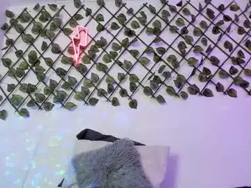 Chaturbate Watch Live Sex Cams of shinny_crystal