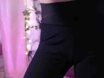 Chaturbate Best live sex cam show of thamarajane1