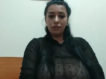 Chaturbate Nude Webcam of maryem199115