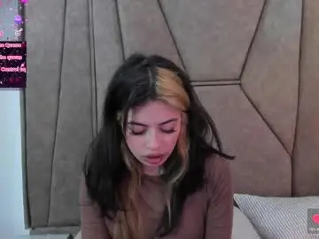 Chaturbate Sex Cam of isabela_colins