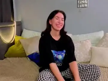 Chaturbate Adult Video Chat of evangelinemelliere