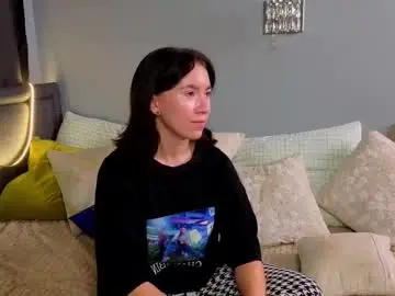 Chaturbate Live Sex Cam of evangelinemelliere