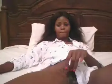 Chaturbate Live Sex of naughty_babe000