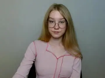 Chaturbate Live Sex Cam of abbymoore__
