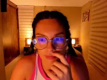 Chaturbate Live Sex of anabel_25