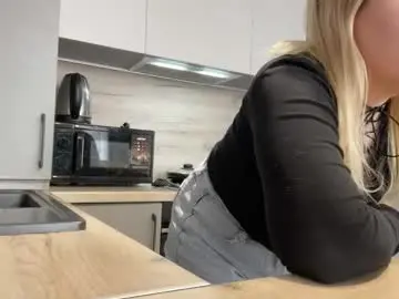 Chaturbate Live Porn of emberbunny