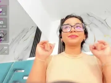 Chaturbate Adult Webcams of mila_clum