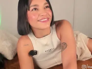 Chaturbate Free Live Porn of ninaa_sky