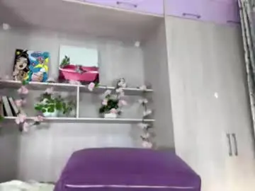 Chaturbate Live Sex Cam of quennaedger