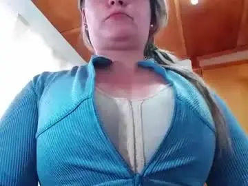 Chaturbate Live Porn of kika_hot