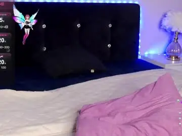 Chaturbate Nude Webcam of milla_cali