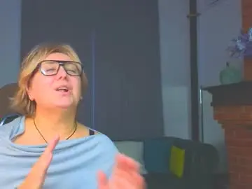 Chaturbate Watch Live Sex Cams of marta_wils