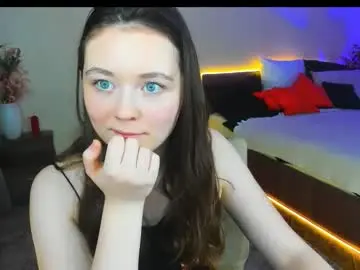 Chaturbate Live Sex Cam of alluringeyess