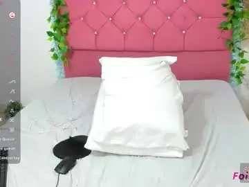 Chaturbate Nude Webcam of jadiya_hot