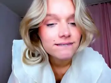 Chaturbate Free Live Porn of meowthlilu