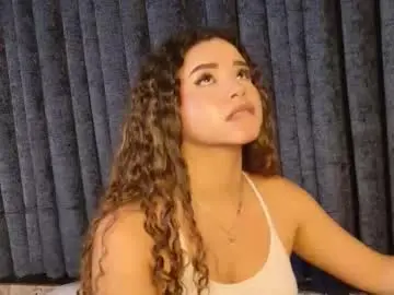 Chaturbate Adult Video Chat of anastasia_steelegb