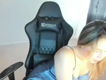 Chaturbate Adult Video Chat of ash_smith1