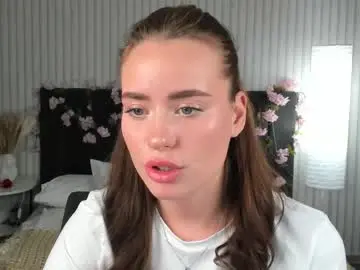 Chaturbate Best live sex cam show of ameli_povilainn