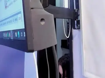 Chaturbate Nude Webcam of helen_larkin