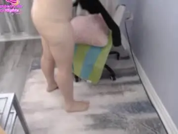 Chaturbate Watch Live Sex Cams of bellastar84