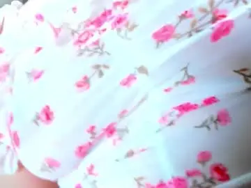 Chaturbate Live Sex Cam of loreen_grey