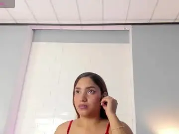 Chaturbate Live Sex Cam of hazelstonne