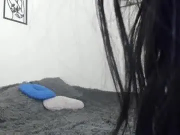 Chaturbate Live Sex Cam of nathaly_love96