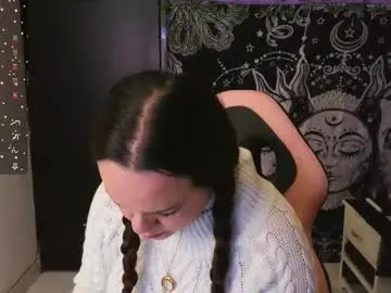 Chaturbate Free Porn Cam of magic_clairewitch