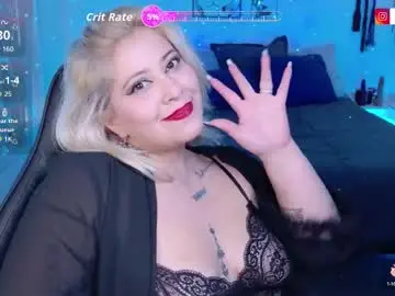 Chaturbate Live Sex Cam of blackwidowj