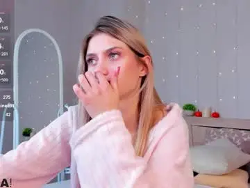 Chaturbate Best live sex cam show of cherry_pr1ce