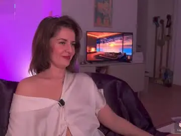 Chaturbate Free Live Porn of witch_in_silk