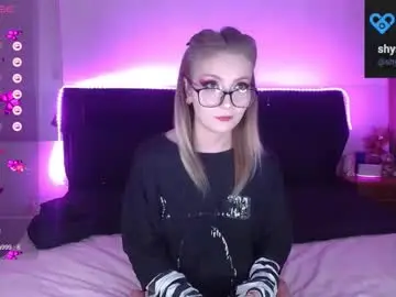 Chaturbate Nude Webcam of shysweetrish