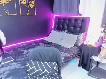 Chaturbate Live Sex Cam of serena_harper